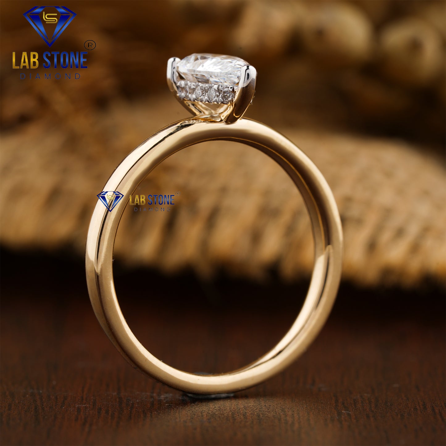 1.05 TDW Pear & Round Cut Women's Diamond Hidden Halo Ring