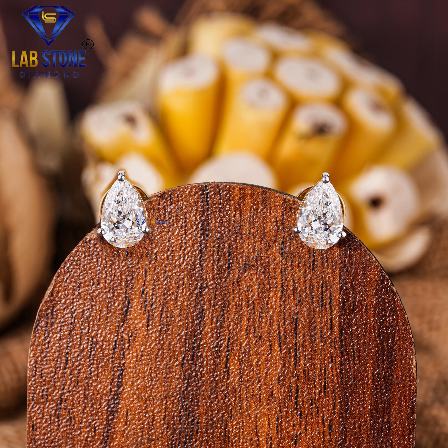 4.00 TDW Pear Cut Diamond Solitaire Stud Earring