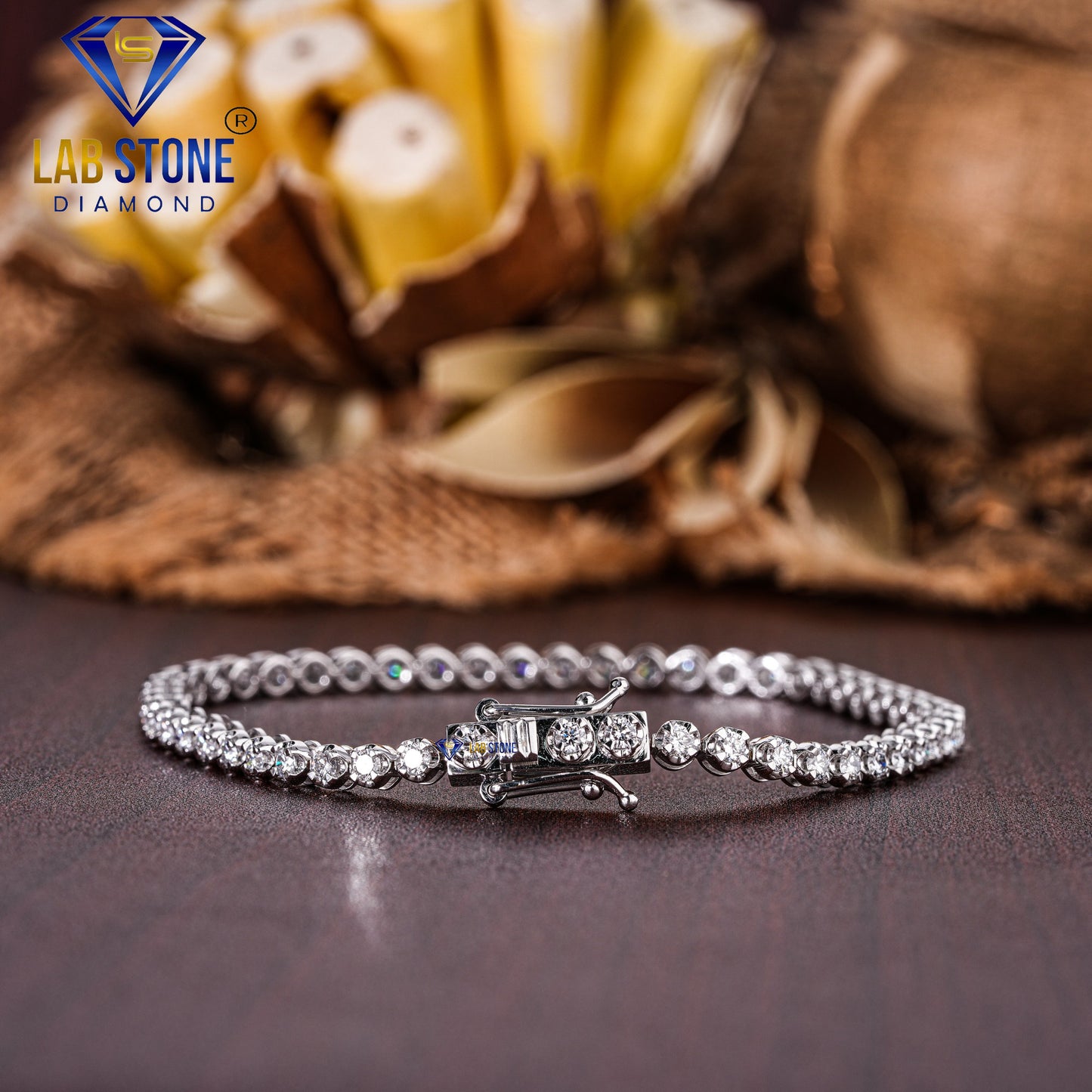 1.82 TDW Round Cut Diamond Tennis Bracelet