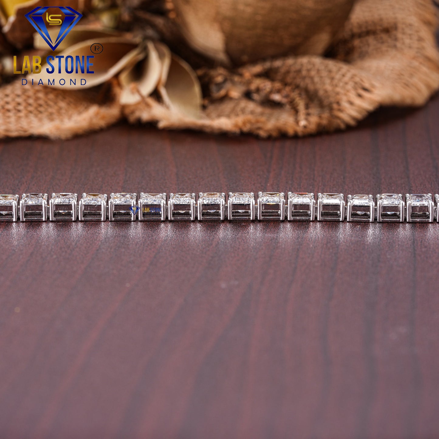 30.41 TDW Emerald Cut Diamond Tennis Bracelet