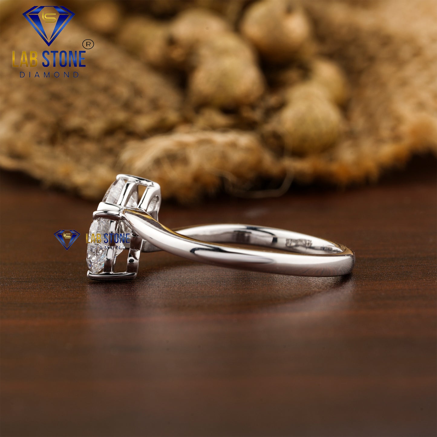 1.10 TDW Heart Cut Women’s Diamond Engagement Ring
