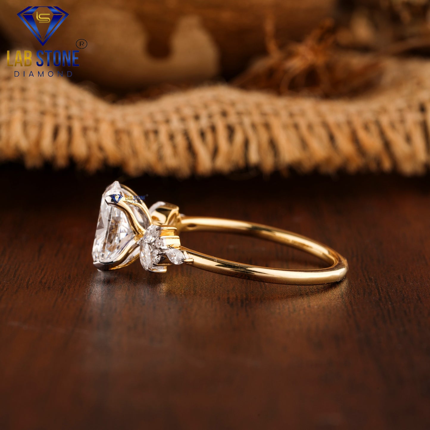 2.20 TDW Oval, Marquise & Round Cut Women’s Engagement Diamond Ring