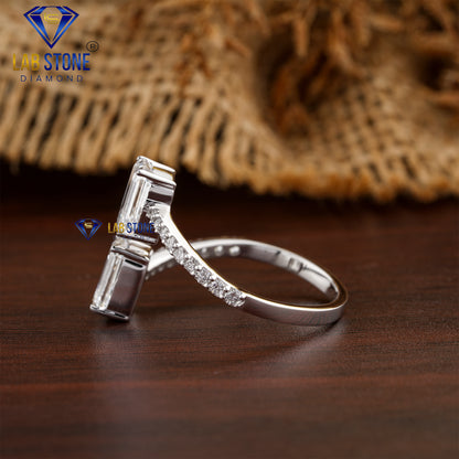 2.24 TDW Emerald & Round Cut  Diamond Women's Engagement  Ring