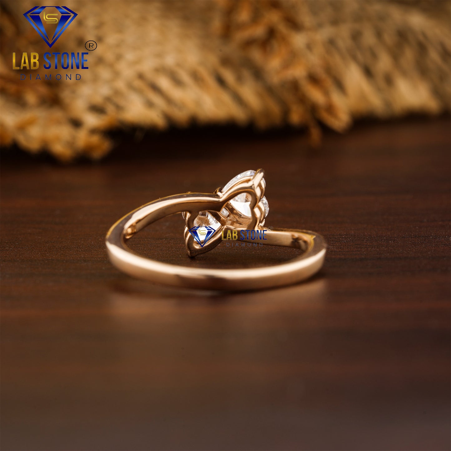 1.00 TDW Heart Cut Women’s Diamond Engagement Ring