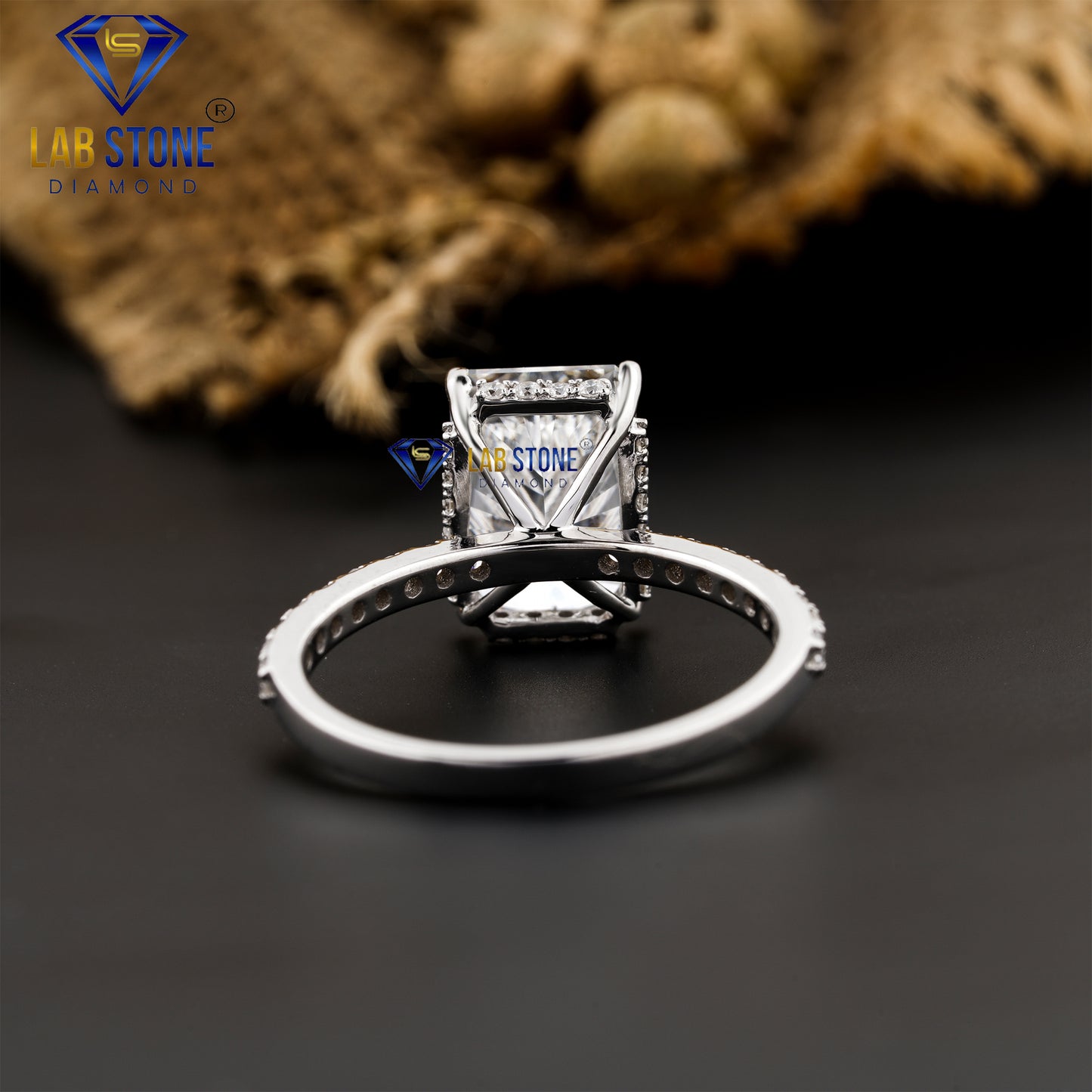 3.62 TDW Radiant & Round Cut Women's Engagement Diamond Ring