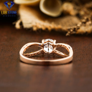 1.06 TDW Round Cut Women’s Engagement Diamond Ring