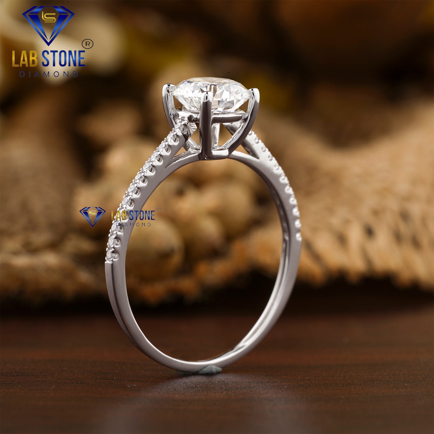 1.396 TDW Round Cut Women's Engagement Diamond Ring