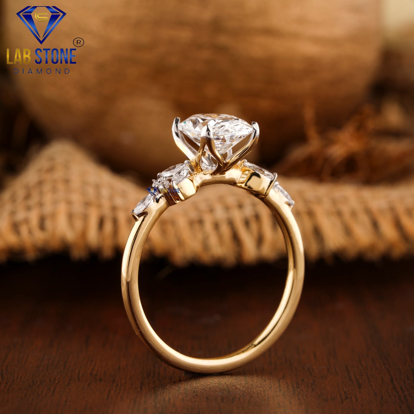 2.20 TDW Oval, Marquise & Round Cut Women’s Engagement Diamond Ring