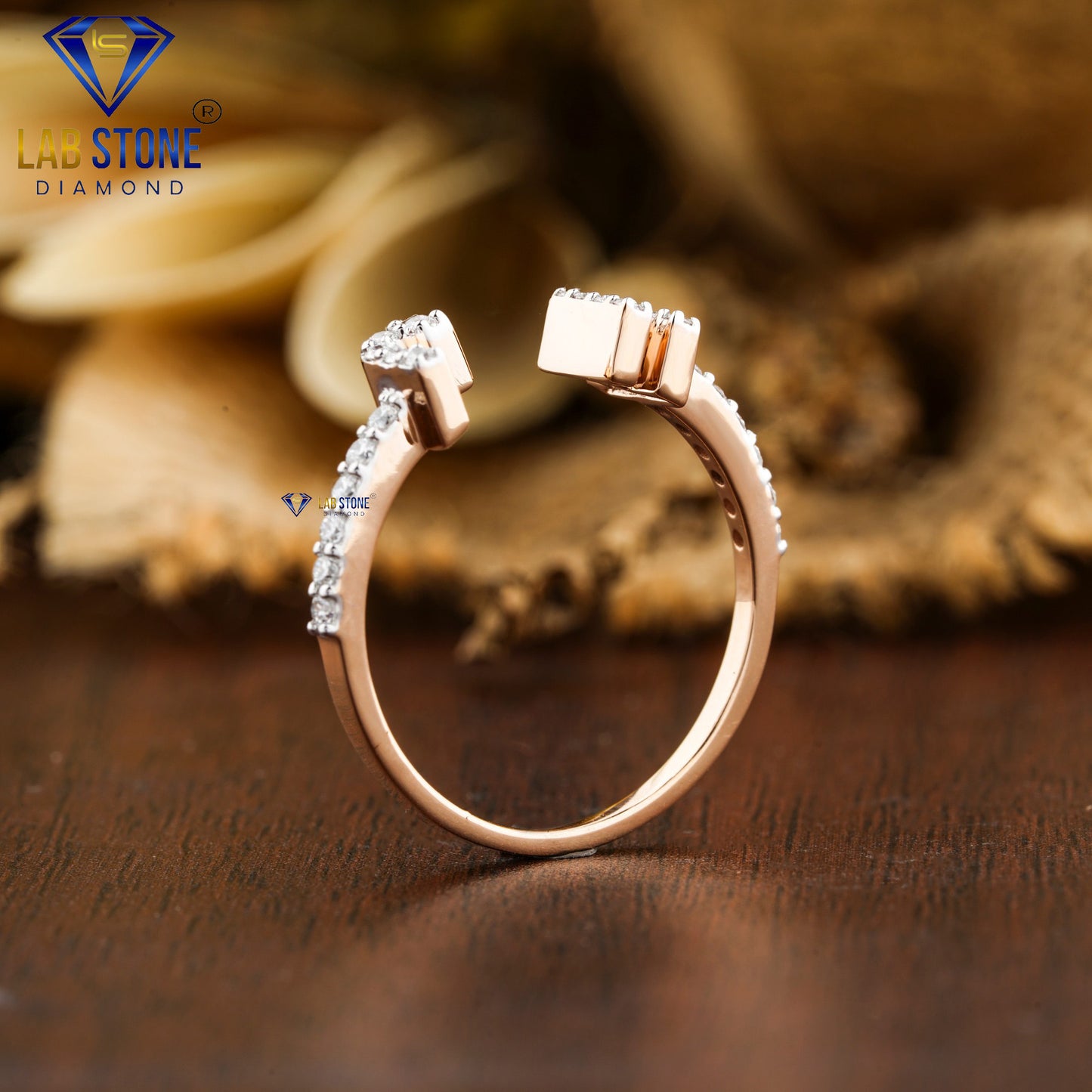 0.21 TDW Round Cut Women’s Engagement Diamond Ring