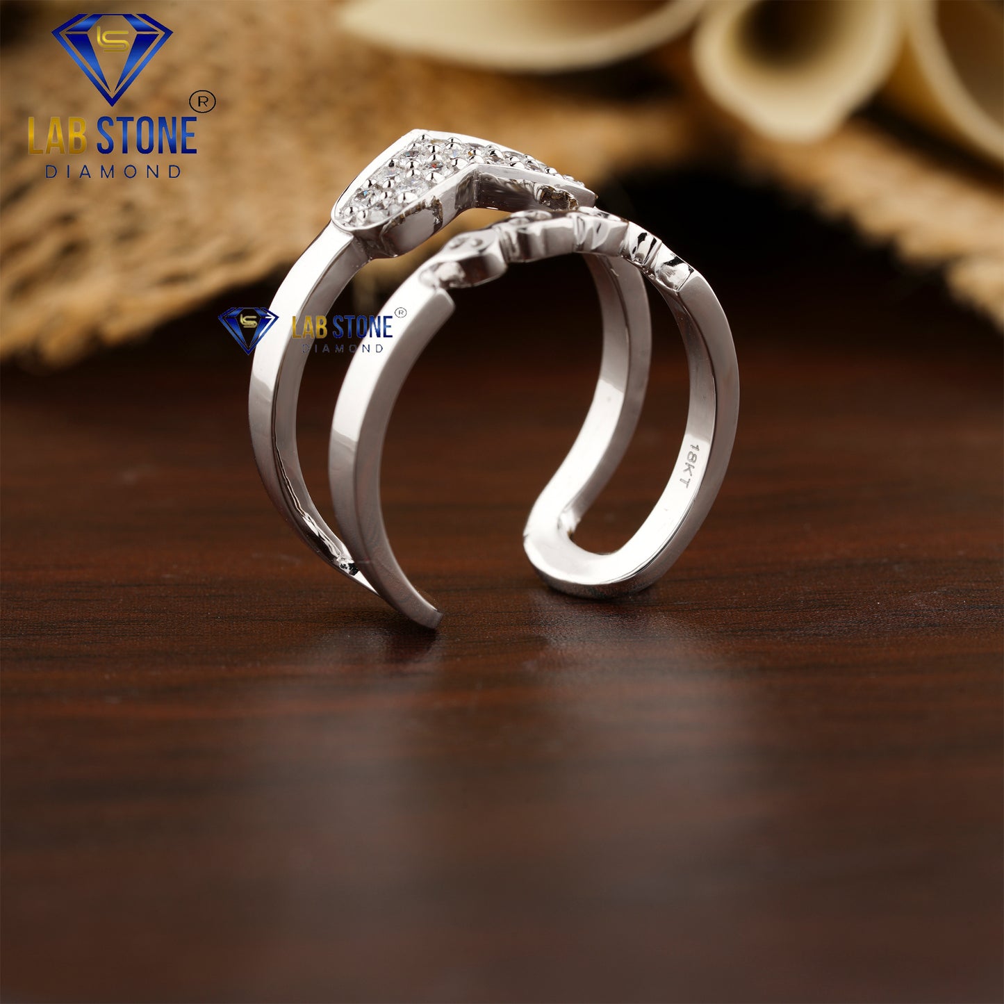 0.19 TDW Round Cut Diamond Women’s Engagement Ring