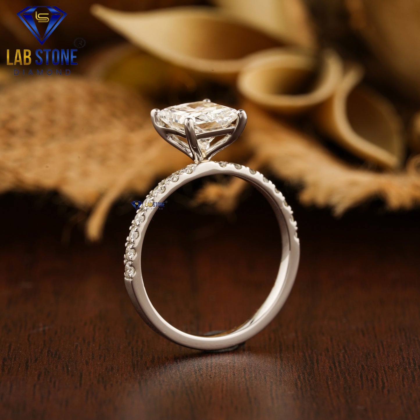 2.81 TDW Radiant & Round Cut Women’s Engagement Diamond Ring