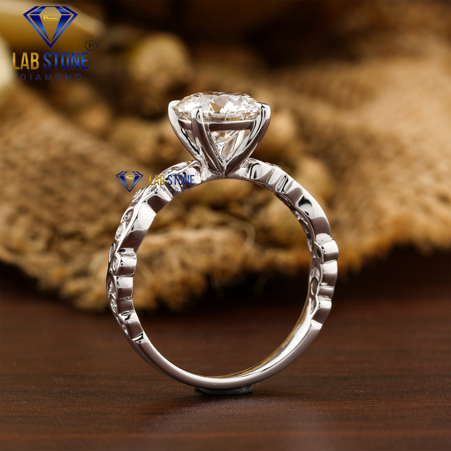 2.09 TDW Round Cut Women’s Diamond Engagement Ring