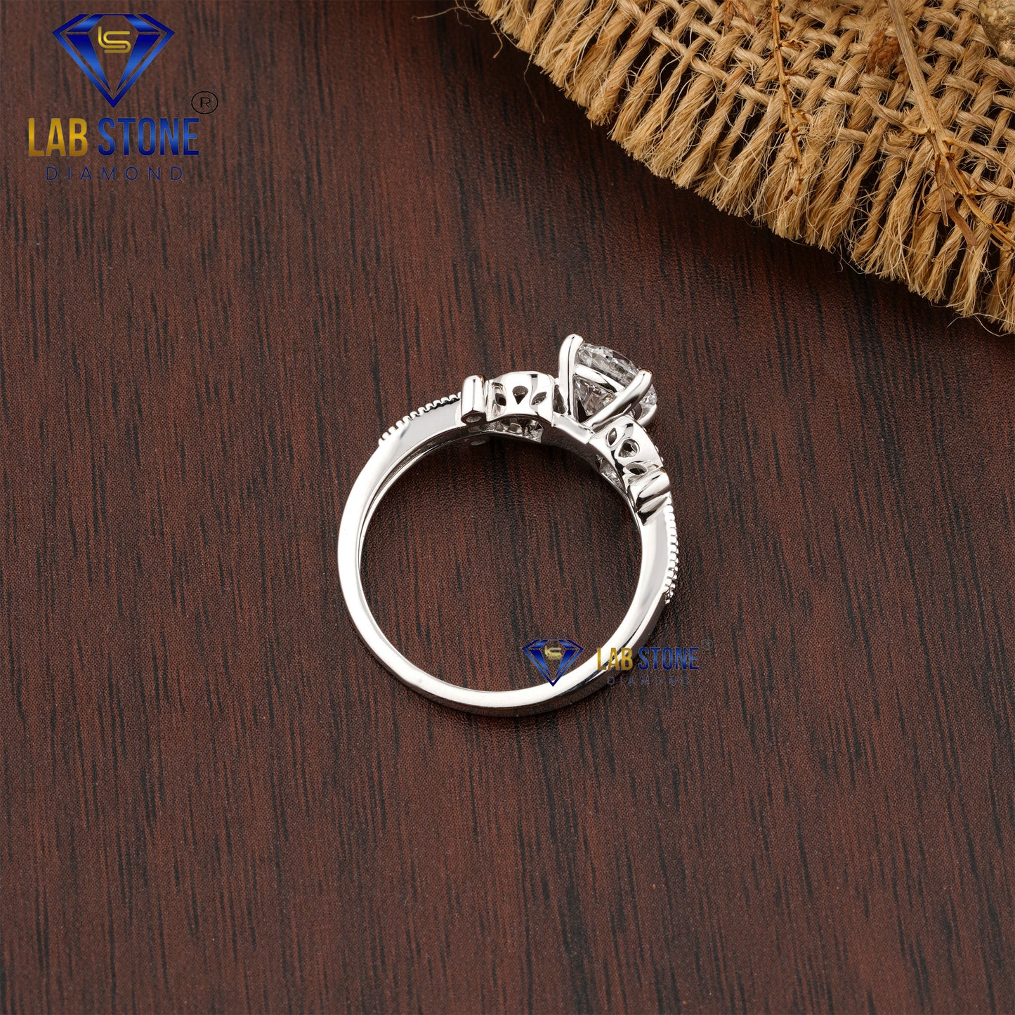 1.29 TDW Round Cut Women’s Engagement Diamond Ring