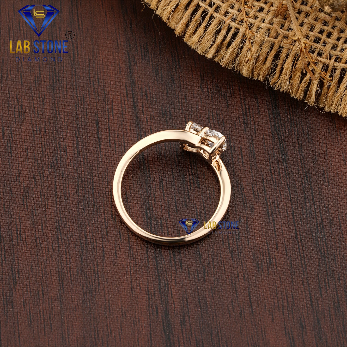 1.00 TDW Heart Cut Women’s Diamond Engagement Ring