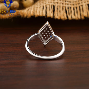 0.34 TDW Round Cut Diamond Women’s Engagement Ring