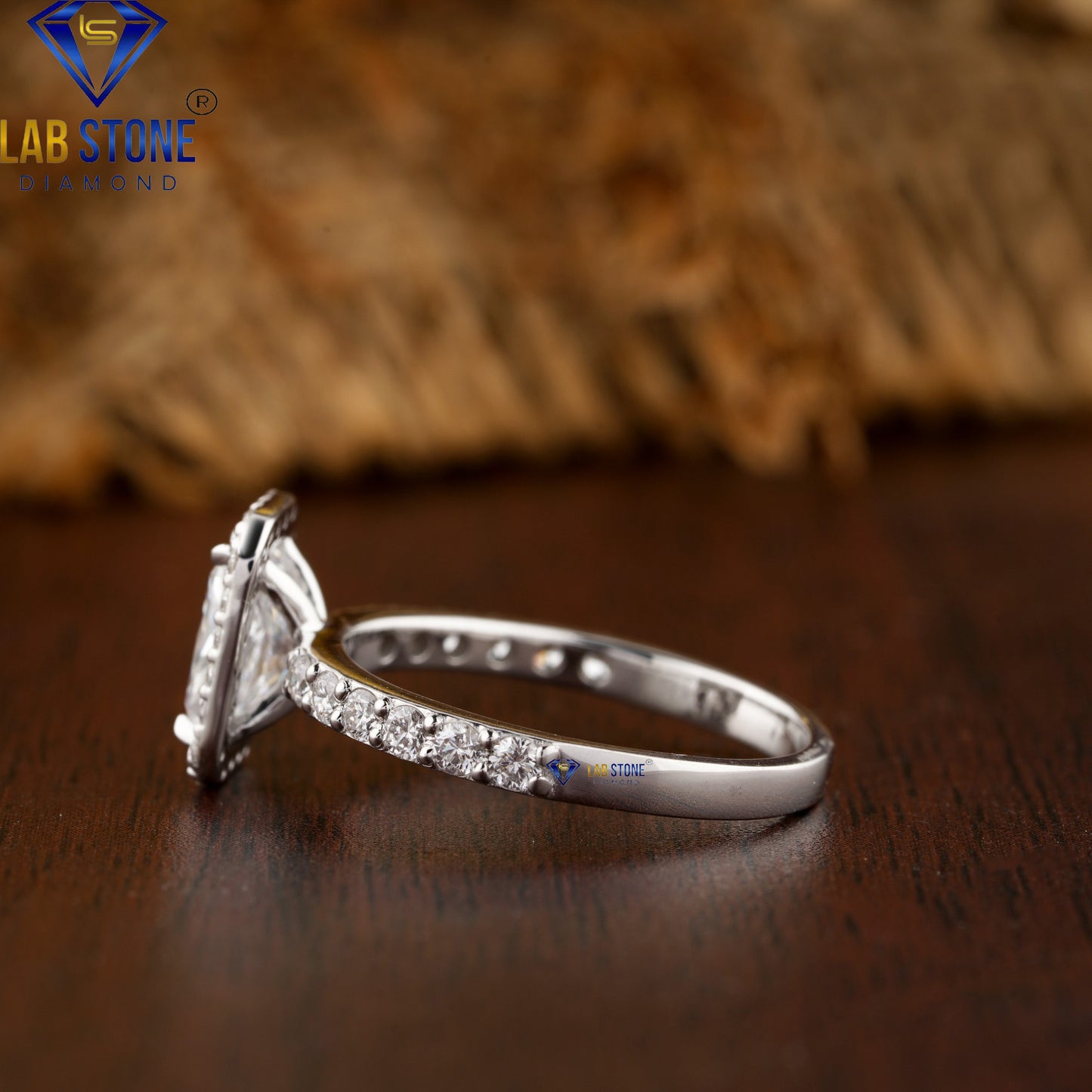 2.01 TDW Radiant & Round Cut Diamond Halo Ring