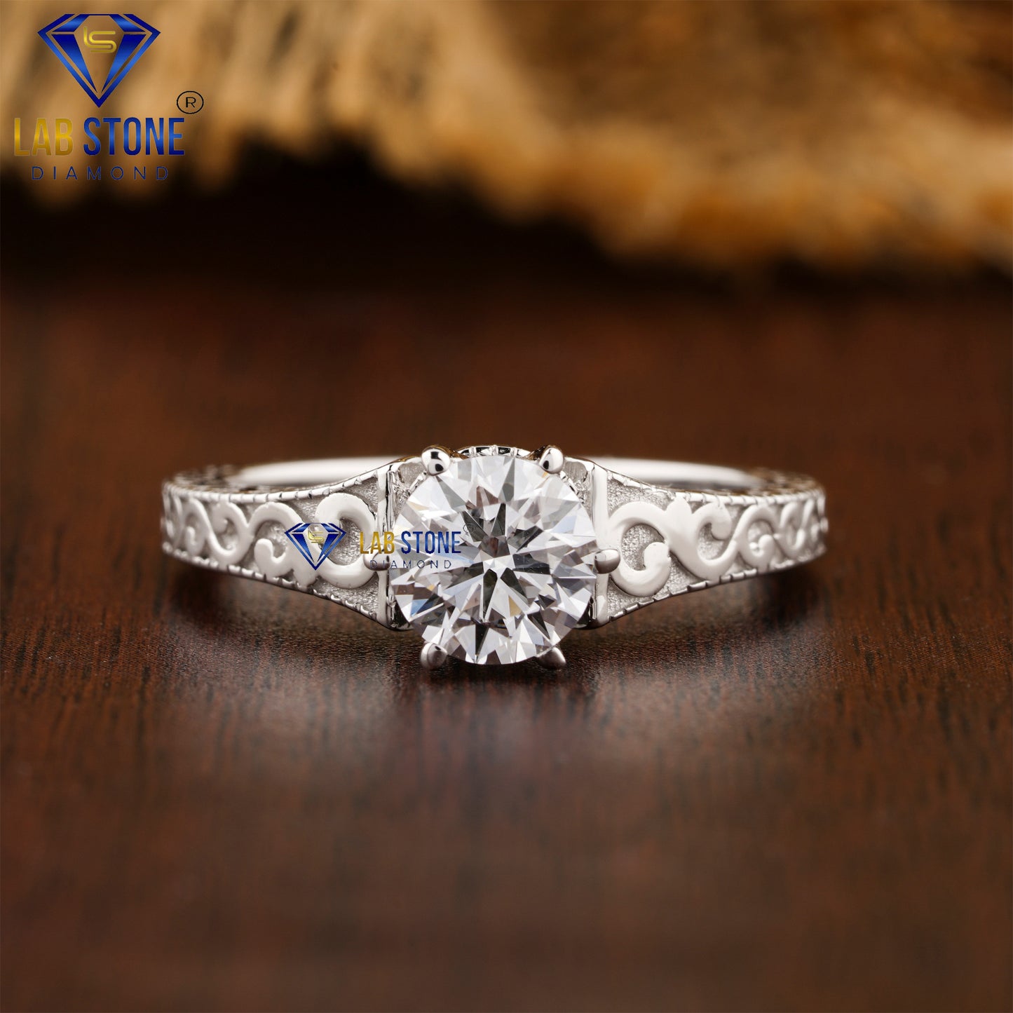 0.93 TDW Round Cut Women’s Simple Solitaire Diamond Ring