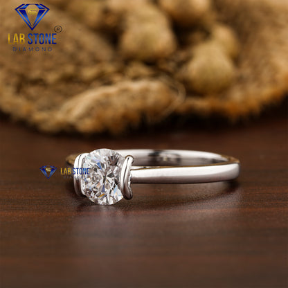 0.92 TDW Round Cut Women’s Solitaire Diamond Ring