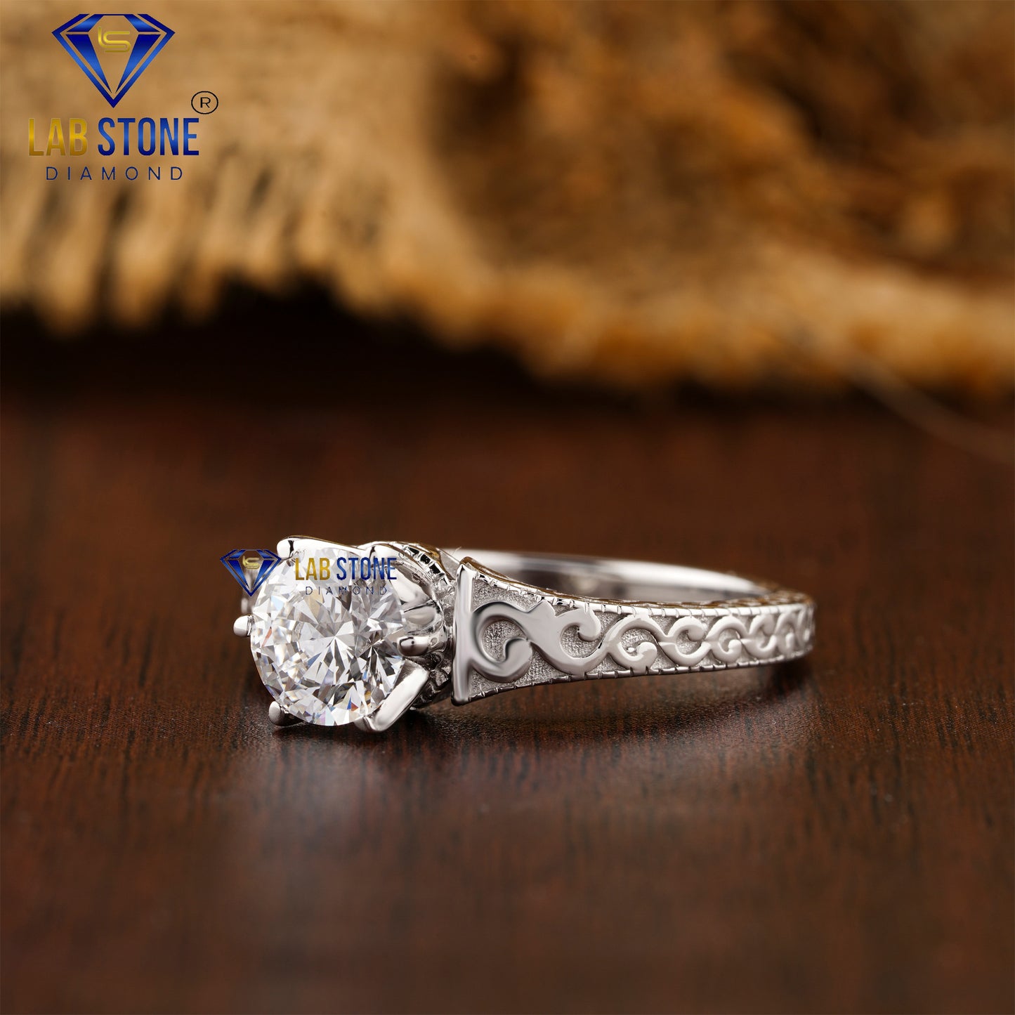 0.93 TDW Round Cut Women’s Simple Solitaire Diamond Ring