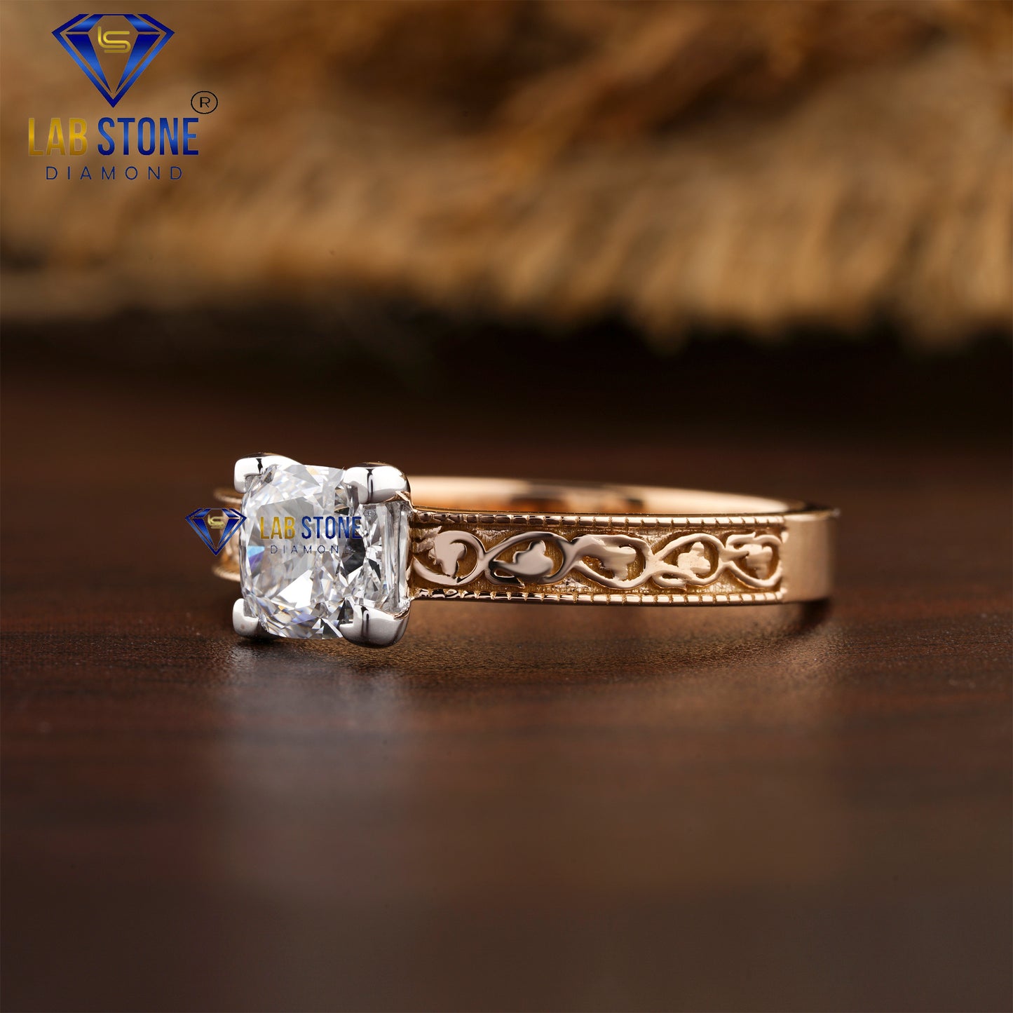 1.00 TDW Cushion Cut Daimond Women’s Solitaire Ring