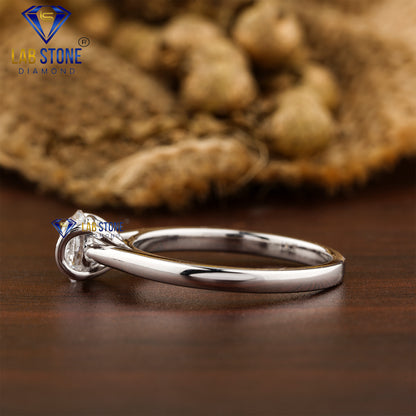 0.92 TDW Round Cut Women’s Solitaire Diamond Ring