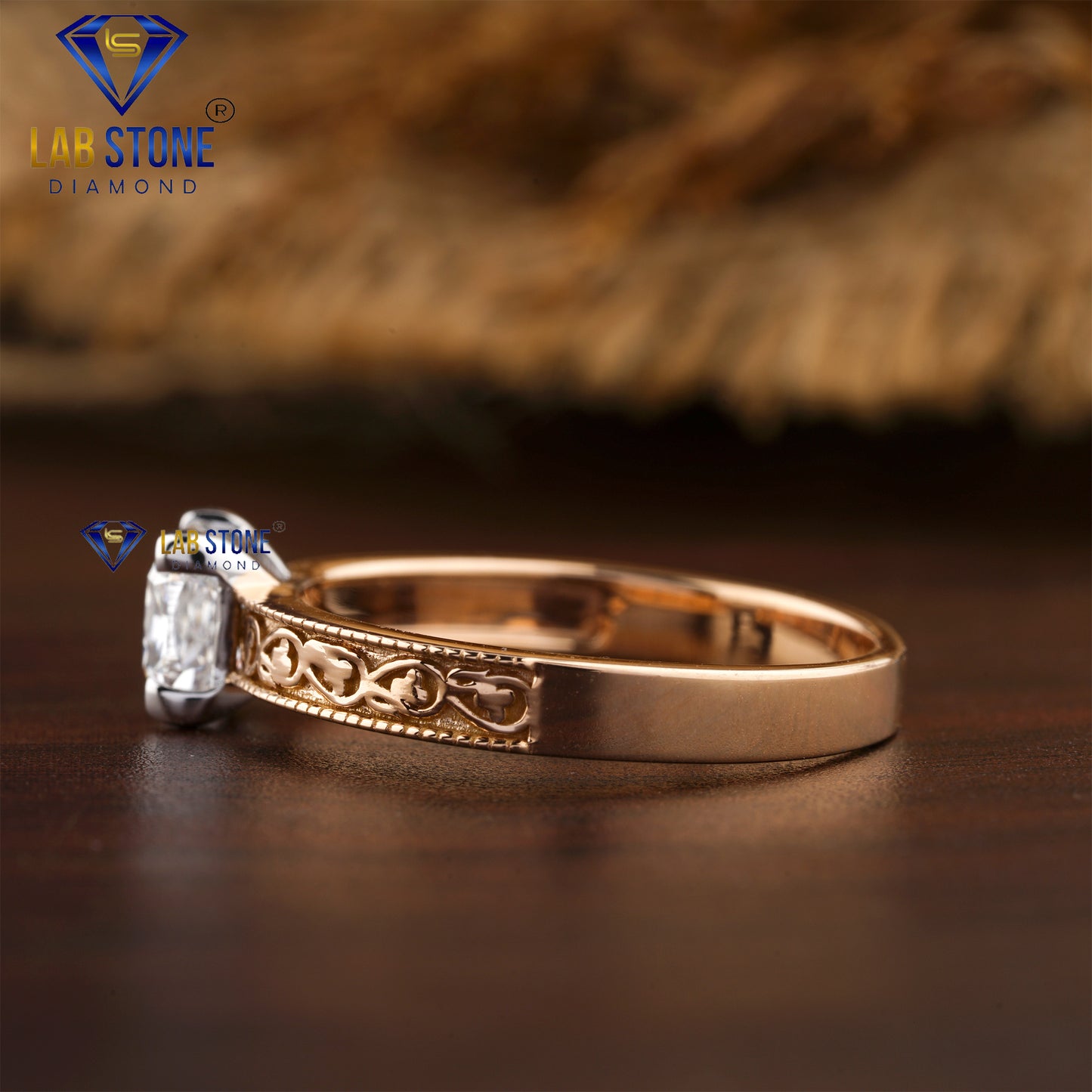 1.00 TDW Cushion Cut Daimond Women’s Solitaire Ring