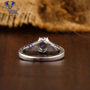 0.93 TDW Round Cut Women’s Simple Solitaire Diamond Ring