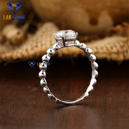 0.98 TDW Round Cut Diamond Women’s Solitaire Ring