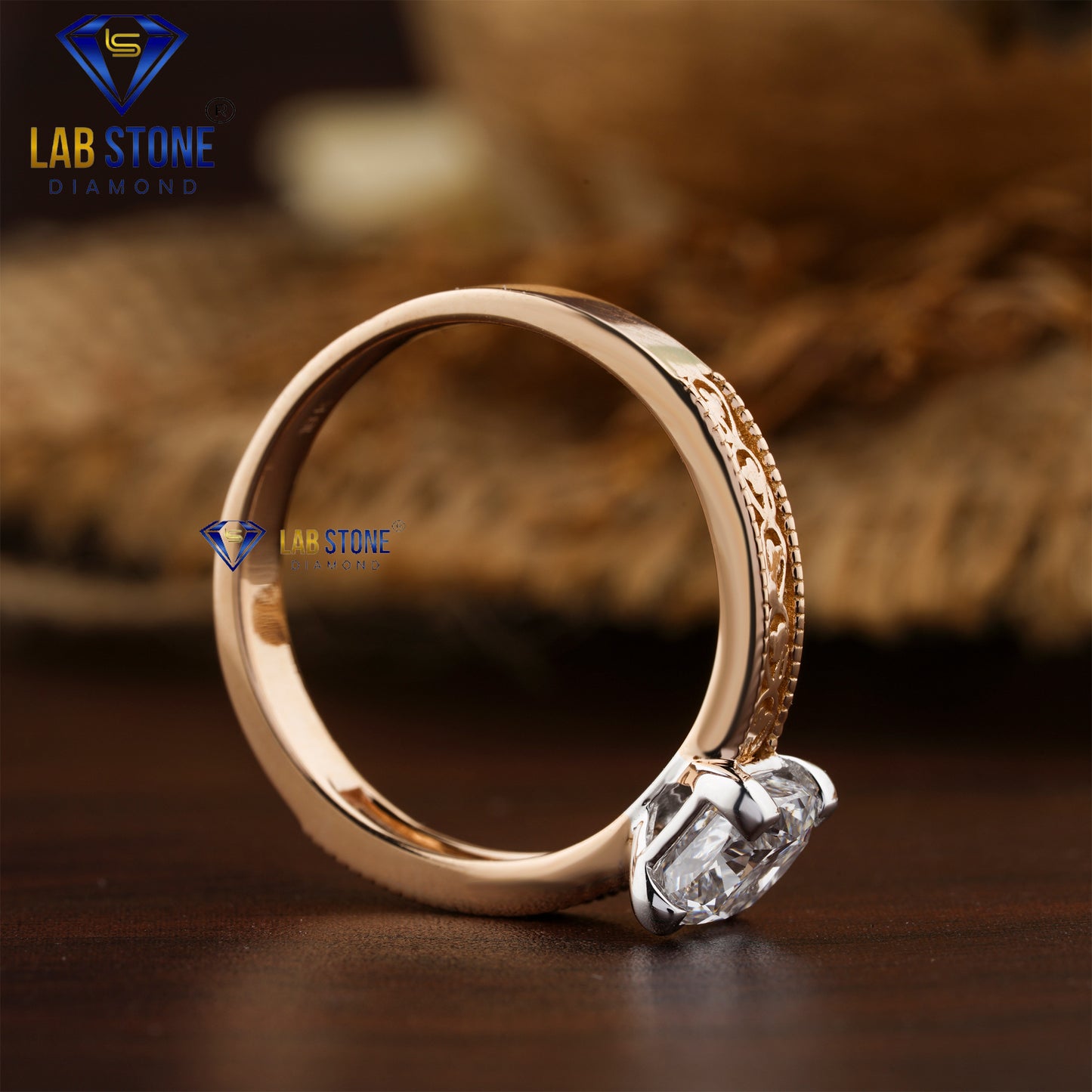 1.00 TDW Cushion Cut Daimond Women’s Solitaire Ring