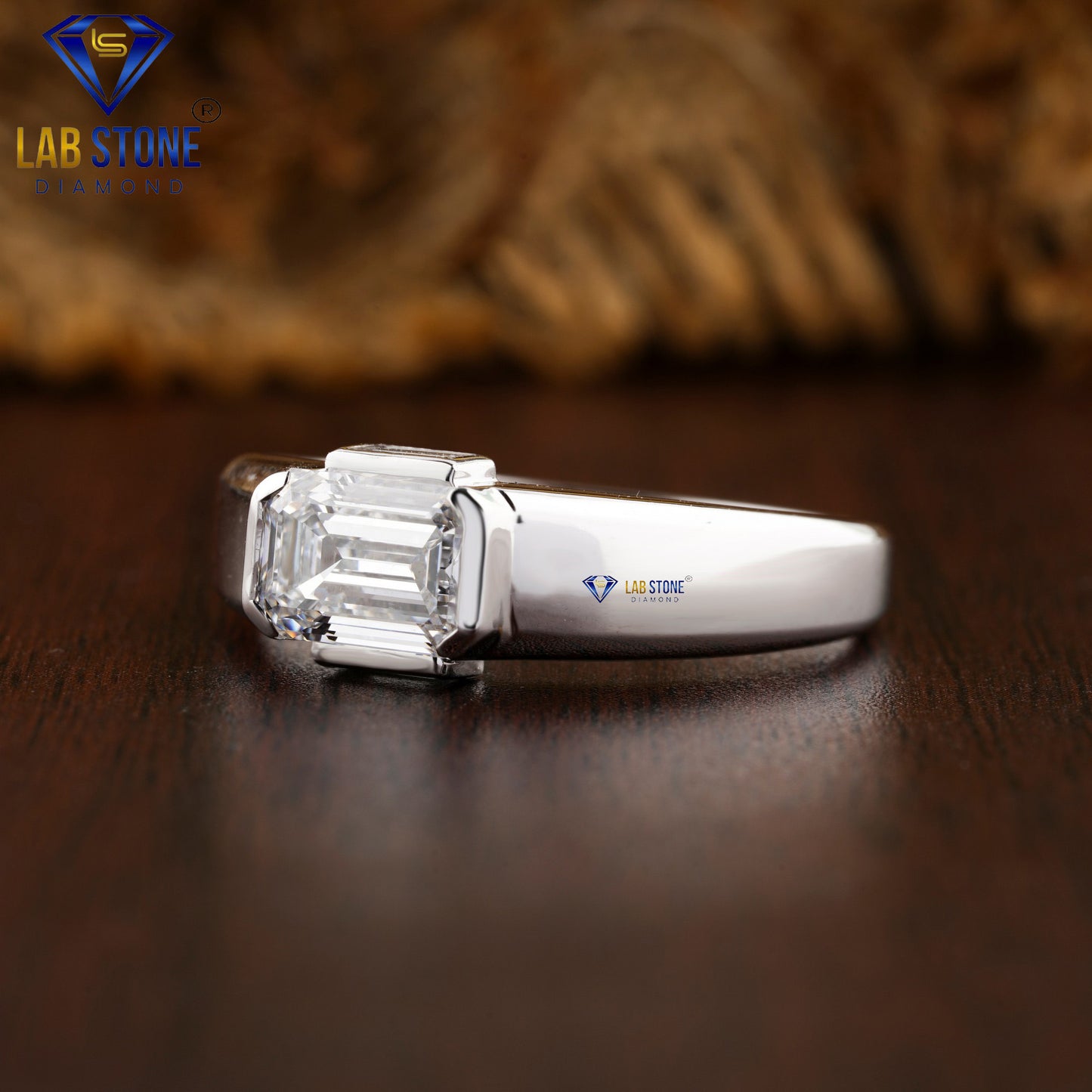 1.70 TDW Emerald & Baguette Cut Diamond Men's Solitaire Ring