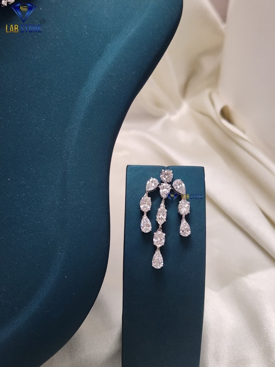 35.30 TDW Multi-Shape Diamond Necklace Set