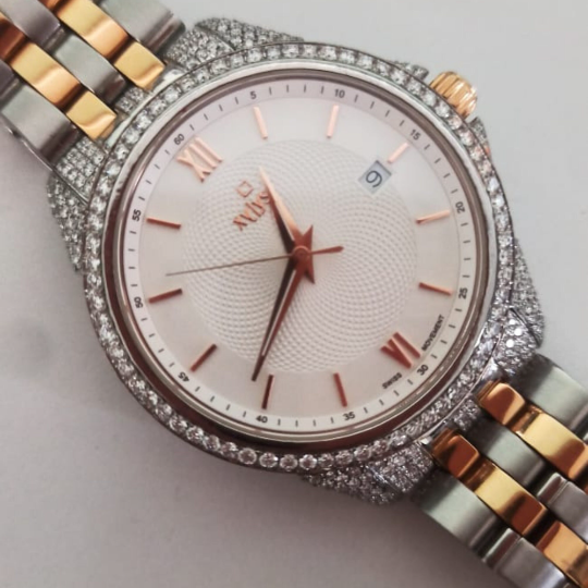 2.85ct TDW Round Cut Diamond Women's Watch