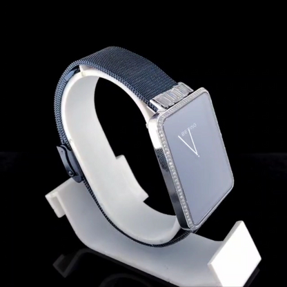 2.31 CT TDW Round and Baguette Cut men's watch