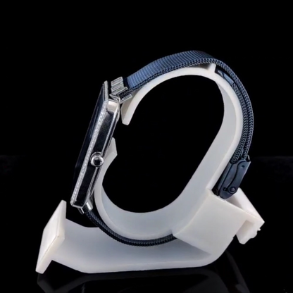 2.31 CT TDW Round and Baguette Cut men's watch